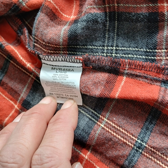 Wrangler Retro Fit Men's Red and Gray Plaid Shirt NWOT size L - Picture 5 of 5